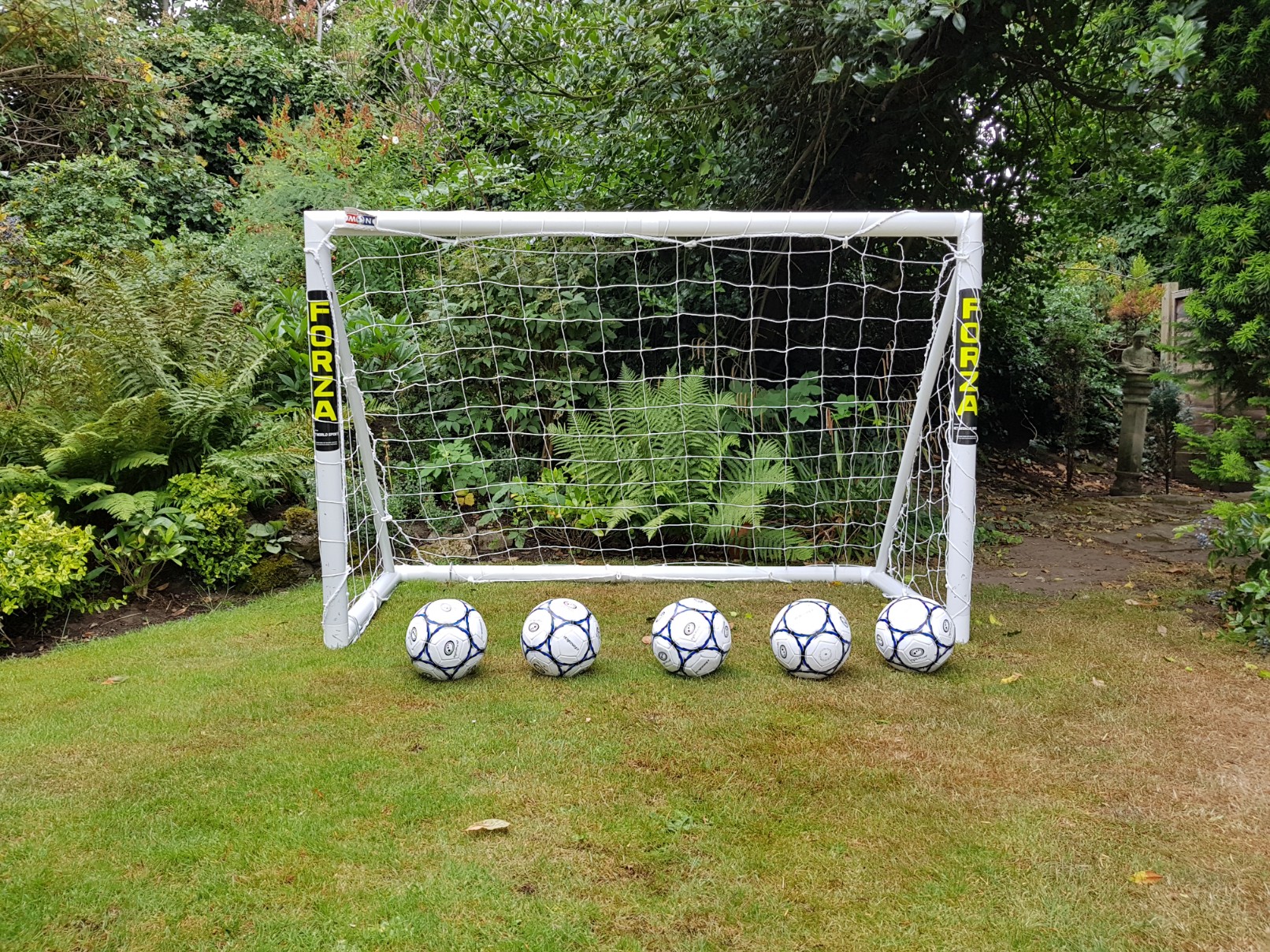 FOOTBALL BOUNCY CASTLE 16FT vs 15ft Bouncy Castle Hire, Soft Play